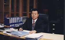 “做企业就像爬山”——访华体会体育官方网站-华体会体育(中国)董事长李建华